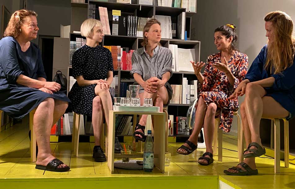 A-Z Galerie, Berlin_MMS (Maryam Fanni, Matilda Flodmark, Sara Kaaman) in conversation with Gerda Breuer and Madeleine Morley